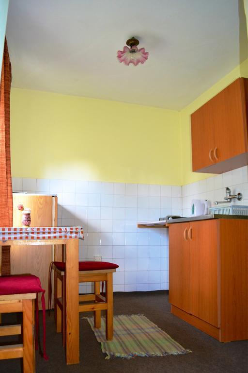 Mejdan Apartmant SJJ Buitenkant foto